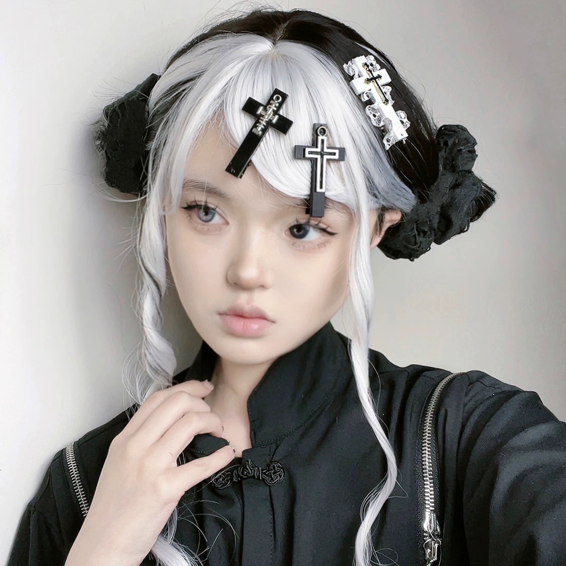 Gothic Punk Cross Hair Clip image 4