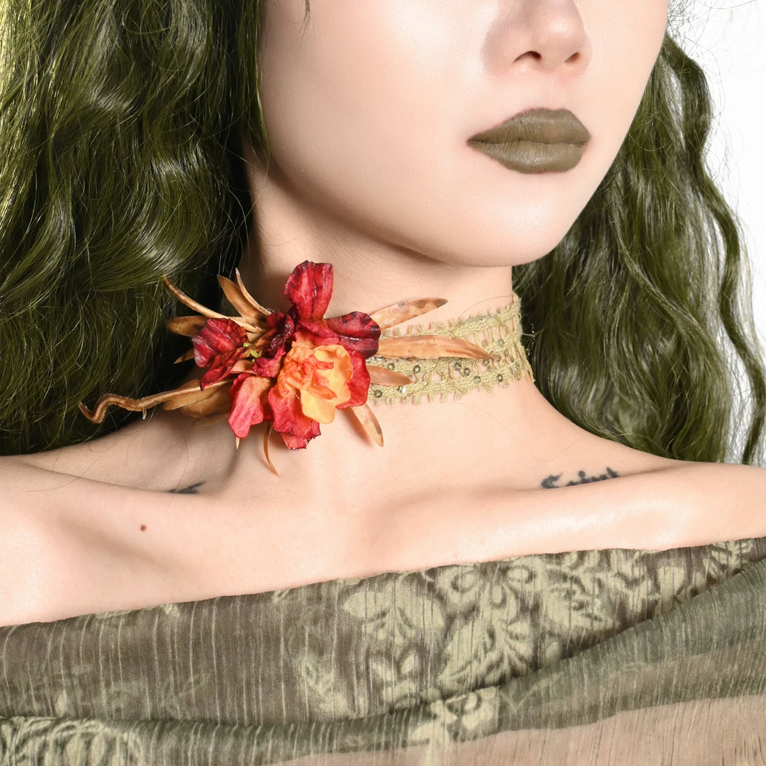 Vintage Spike Choker