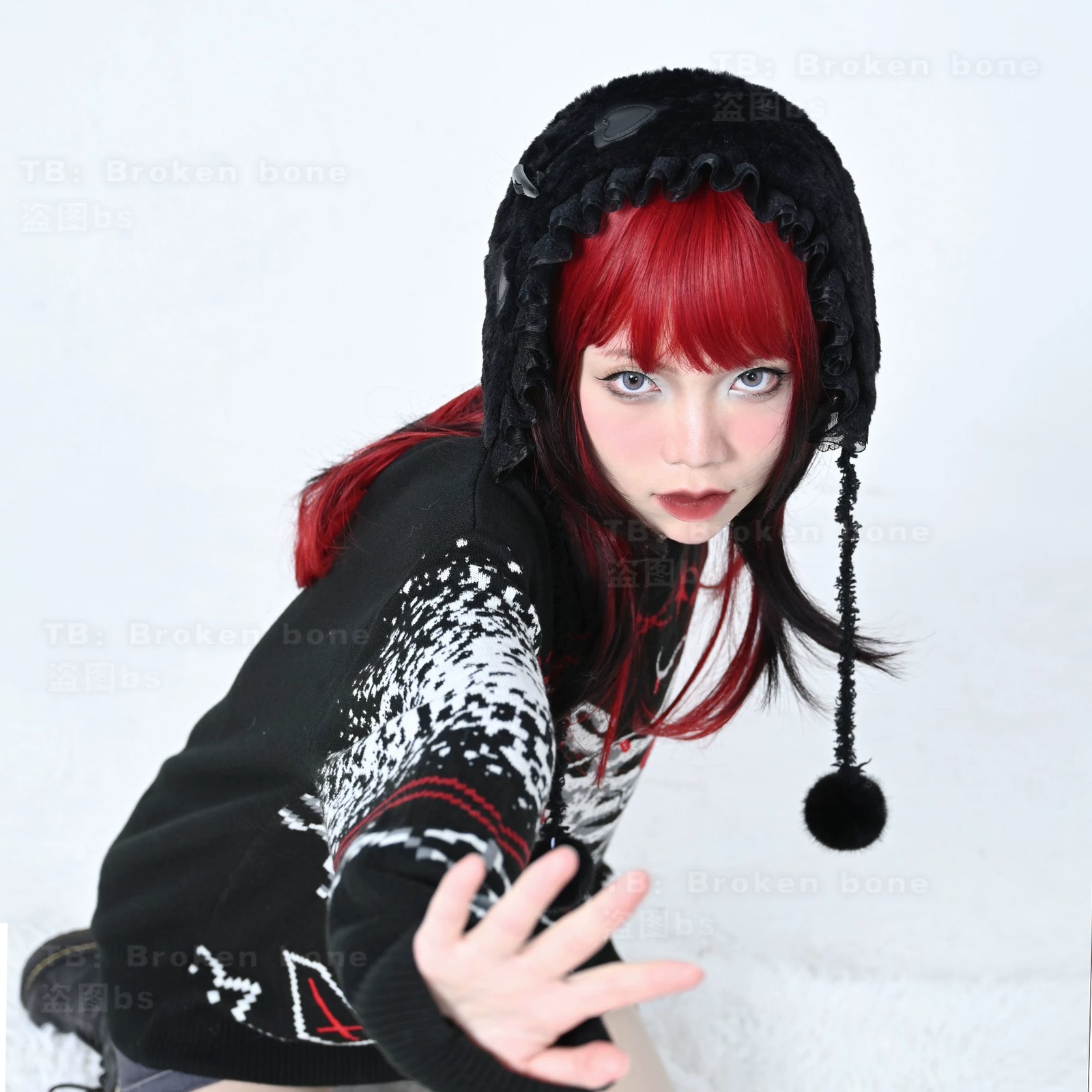 Lace Furry Hair Accessory image 3