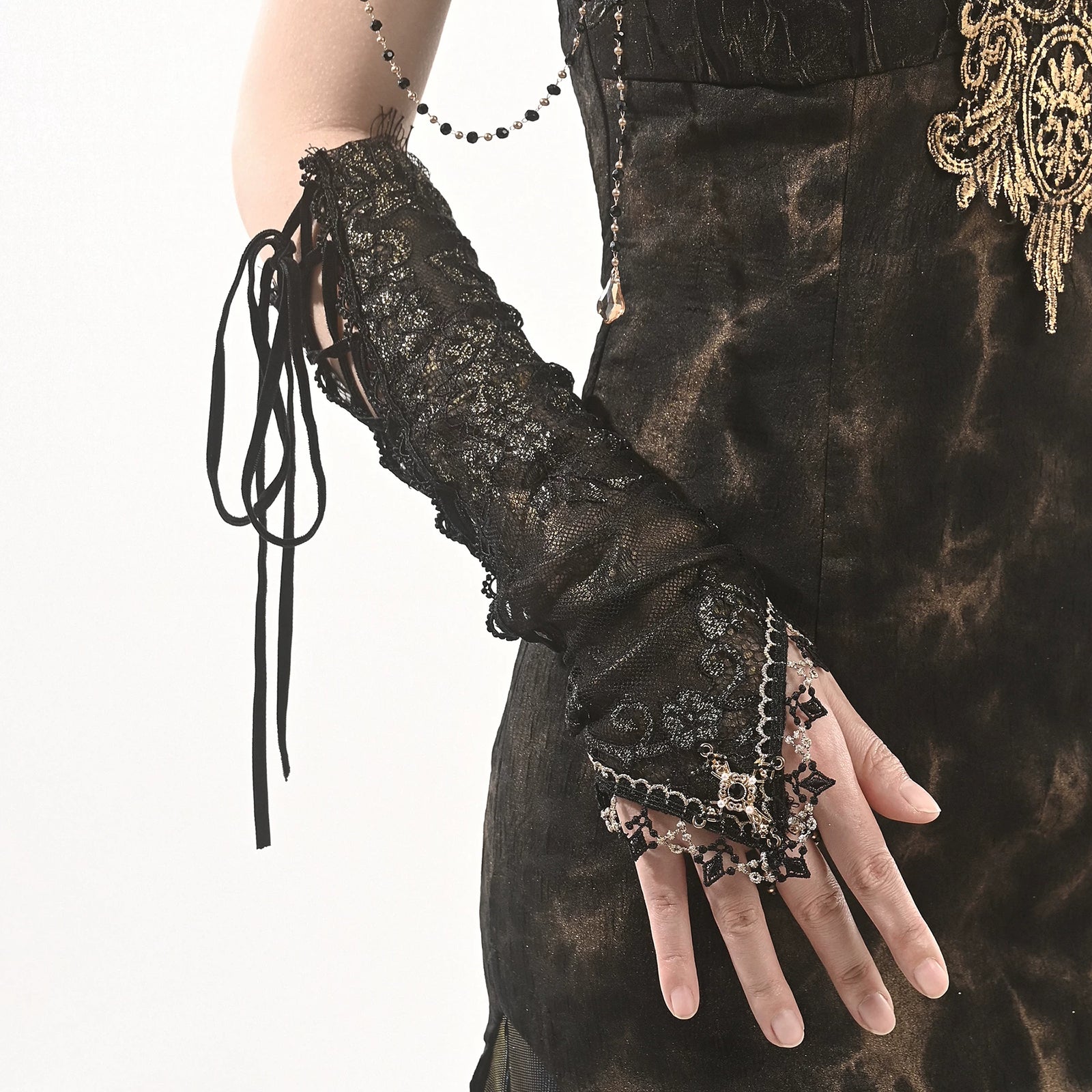 Gothic Lace Cross Gloves image 2