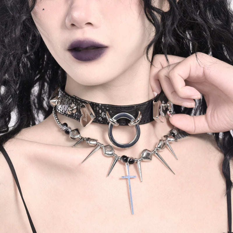 Chokers & Necklaces