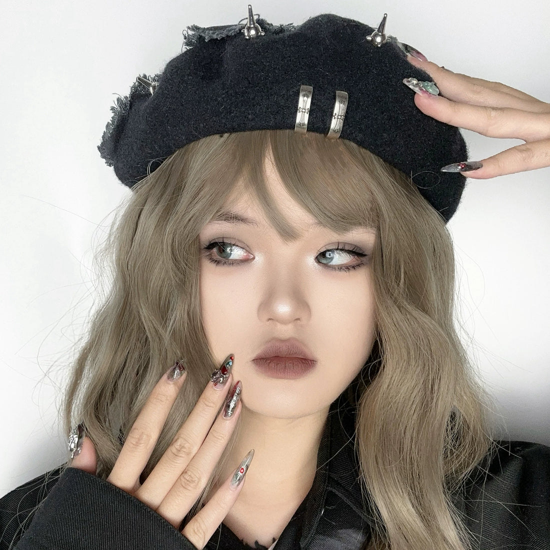 Sweet Dark Hat
