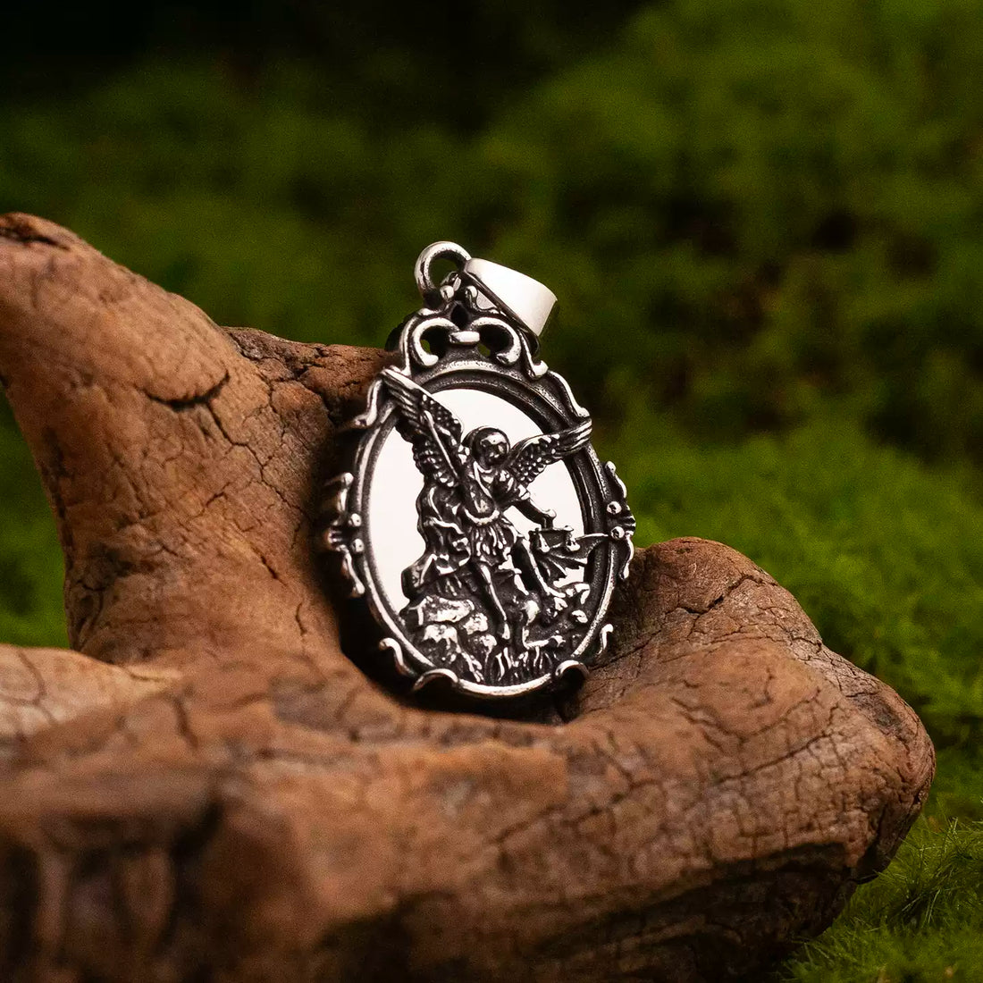 angel versus demon pendant image 2