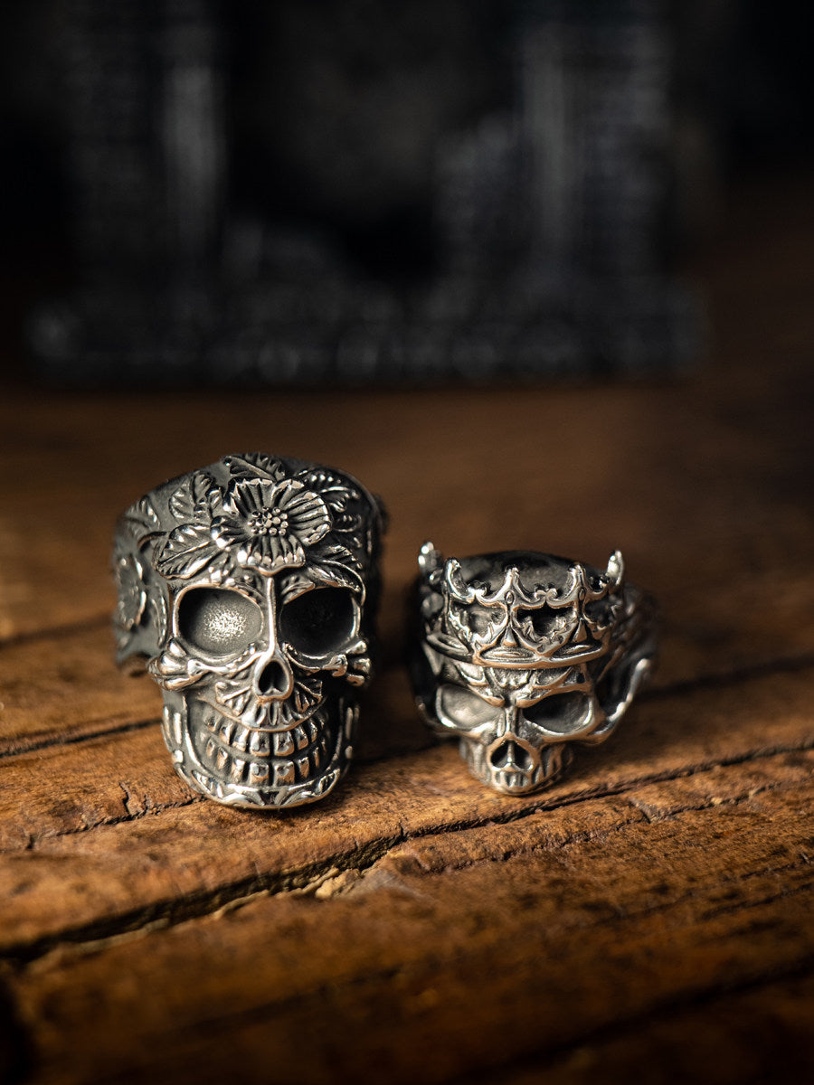 Undead Monarch Skull Ring alternative model view