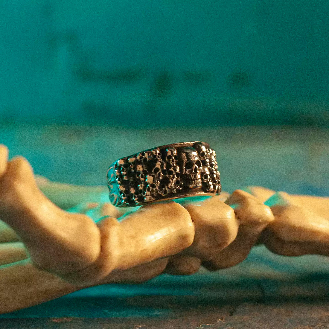 Inferno Skull-Cast Gothic Ring detail view