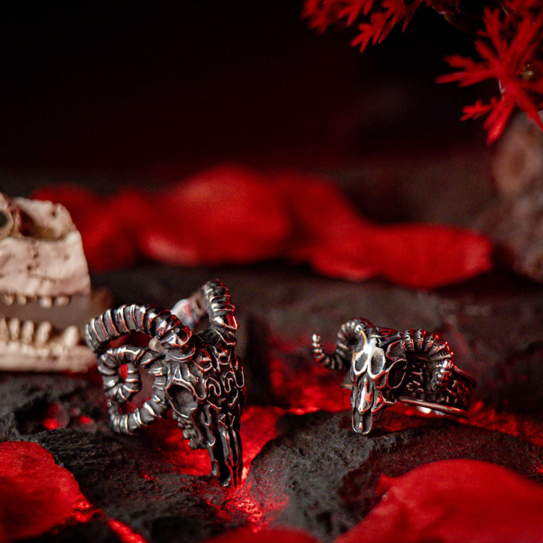 Demon Goat Skull Gothic Ring detail view