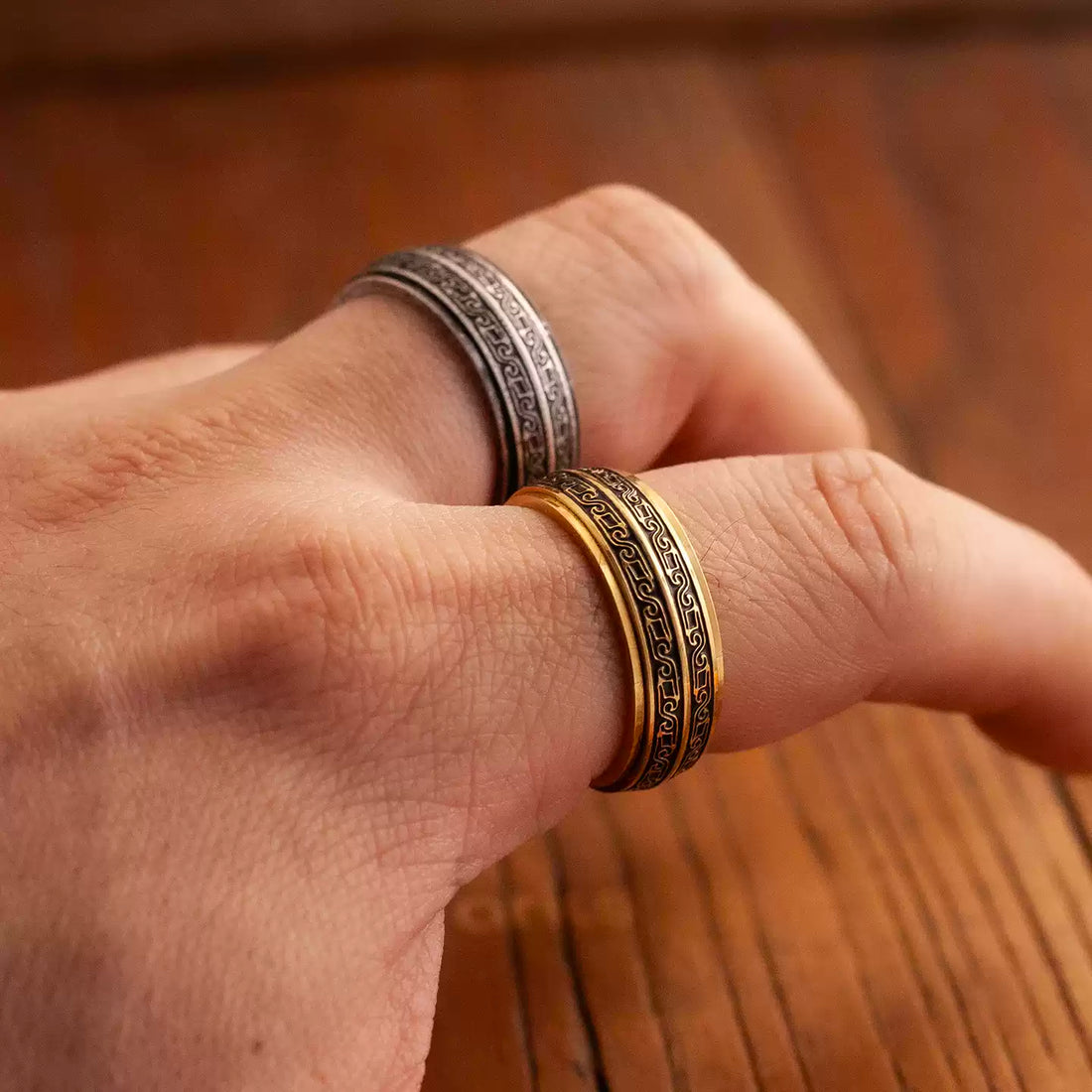 Endless Thundercloud Spinner Ring alternative model view