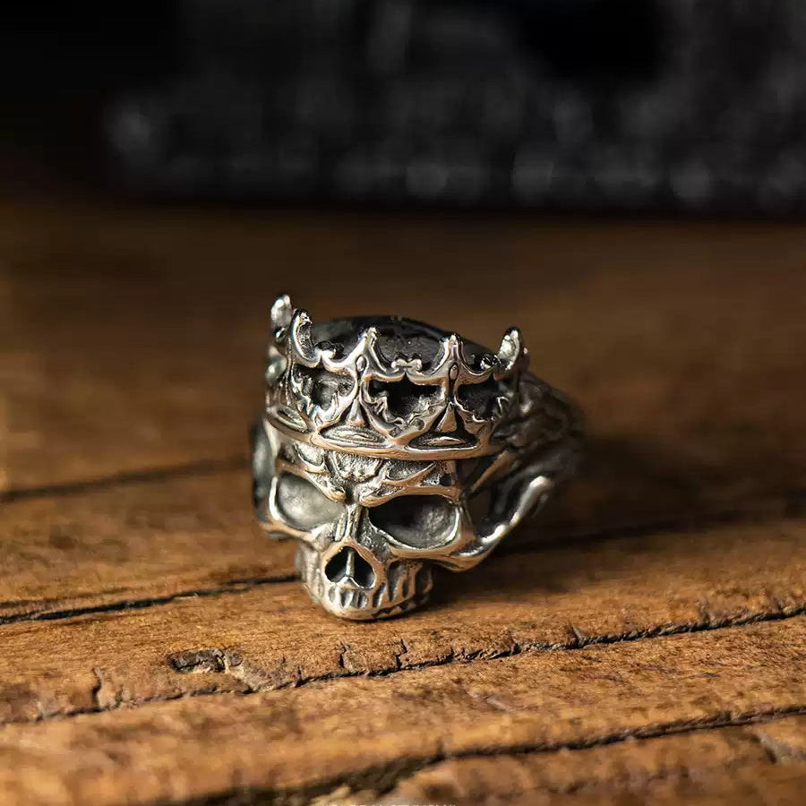 Undead Monarch Skull Ring front view