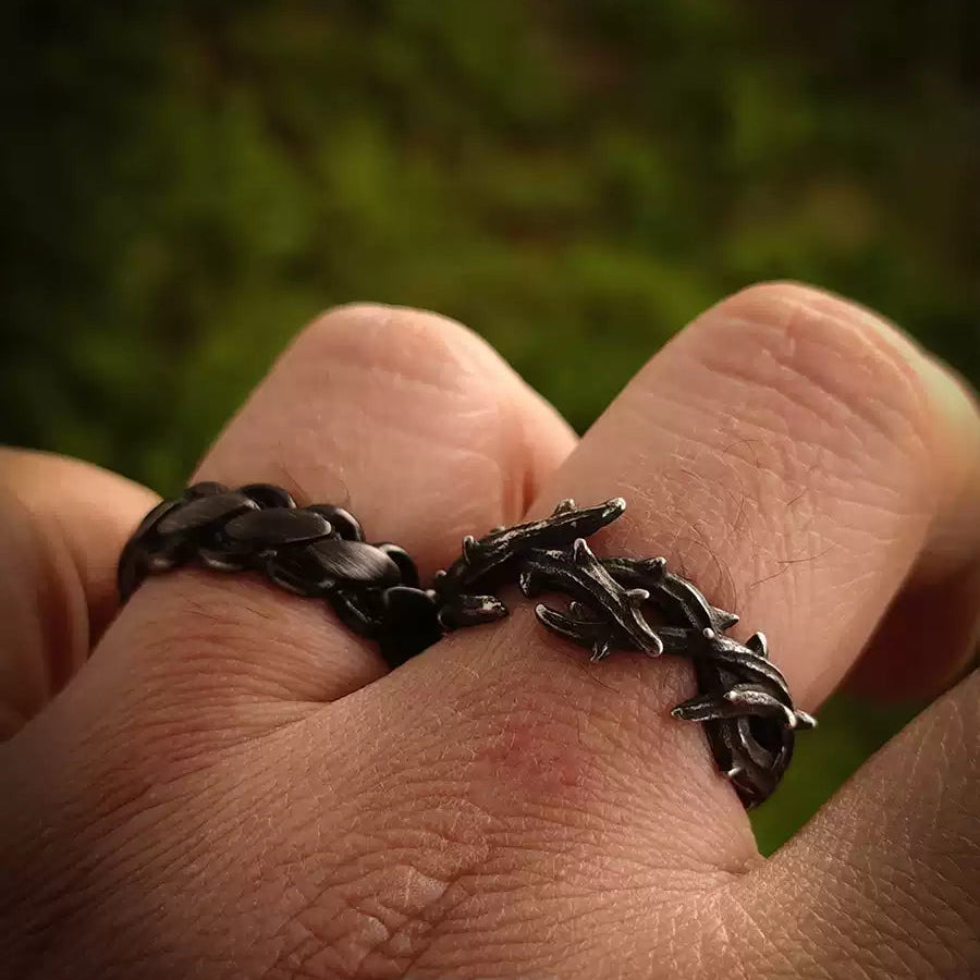 Endure the Thorns Gothic Ring product image 3