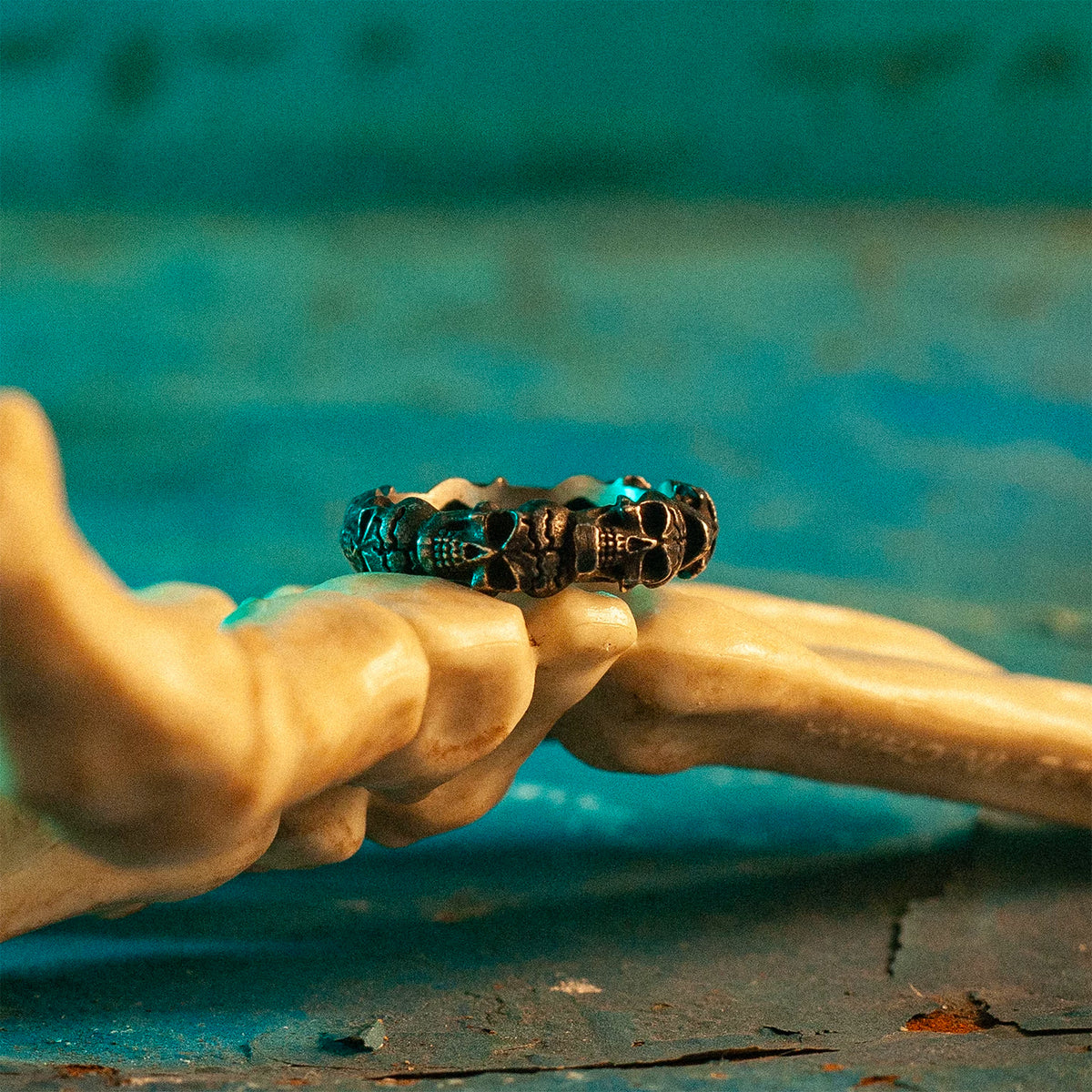 Half Deathmatch Skull Ring product image 5