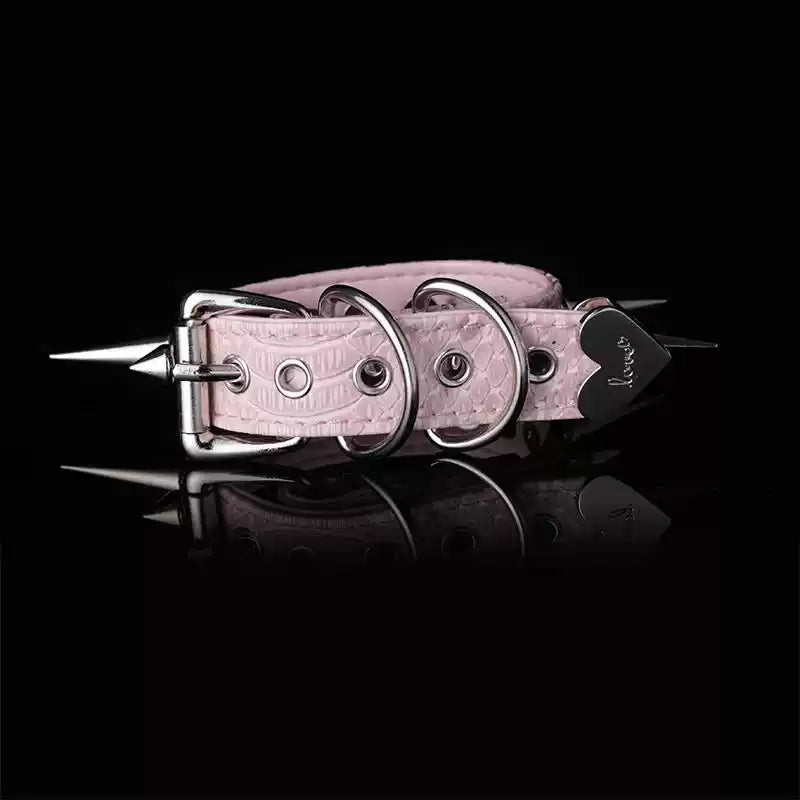Spiked Snake-Embossed Punk Wrist Cuff back closure view